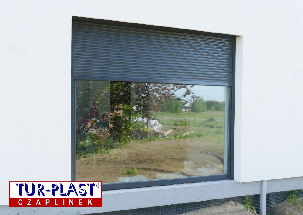Fenster-aus-Polen-TUR-PLAST-Eckfenster-Fensterhersteller-Kunstofffenster-fur-Hanower-Bialogard-Terrassenturen-5